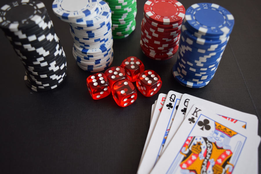 How Digital Leisure Habits Shape Smarter Casino Play