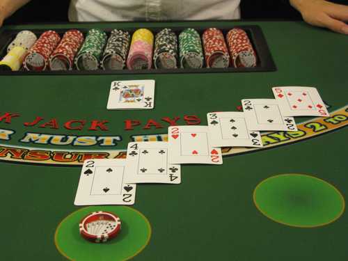 Should You Actually Play for a Charlie in Blackjack?