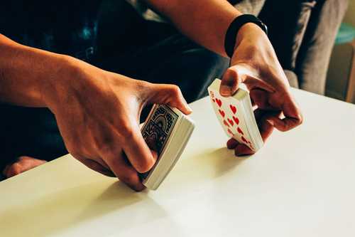 How to Riffle Shuffle Cards (Troubleshooting Common Shuffling Problems)
